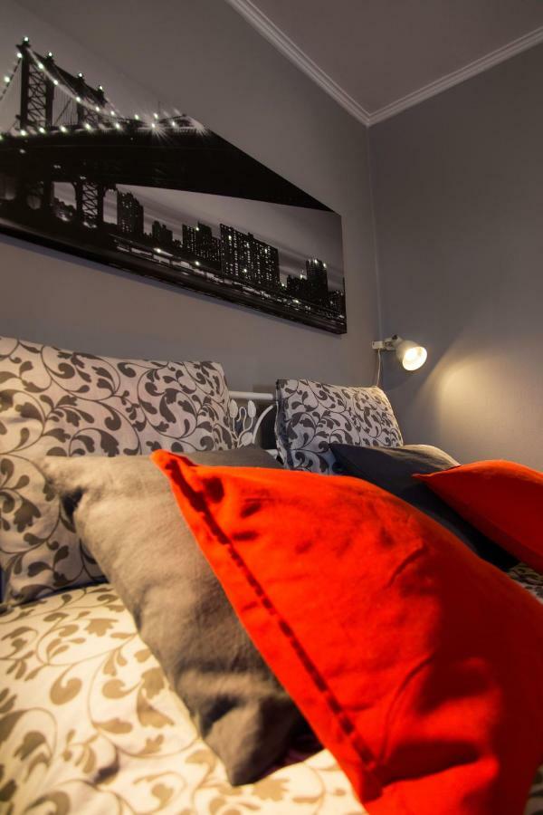 'Romeo & Juliet' Cozy Apartment With Breathtaking View Афіни Екстер'єр фото