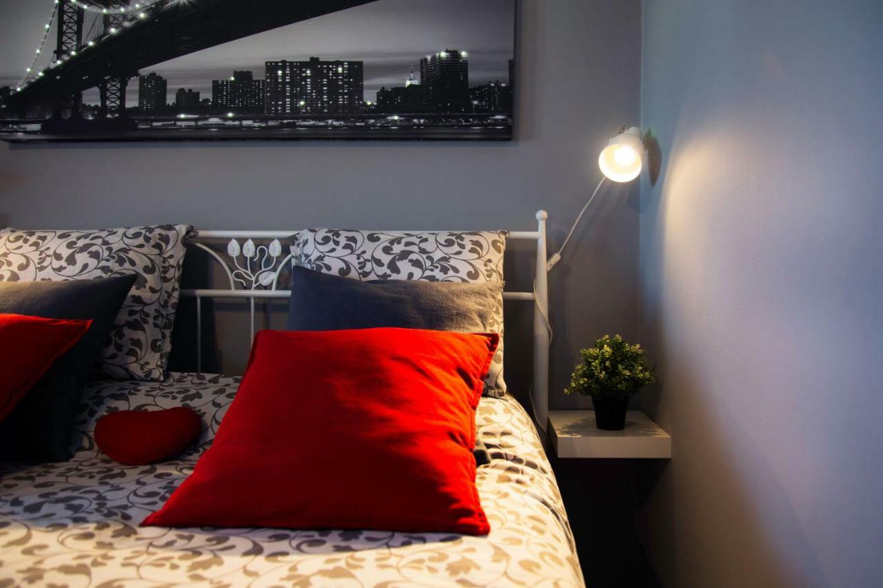 'Romeo & Juliet' Cozy Apartment With Breathtaking View Афіни Екстер'єр фото